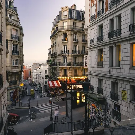 Eiffel & Invalides - Cityapartmentstay Apartment Paris